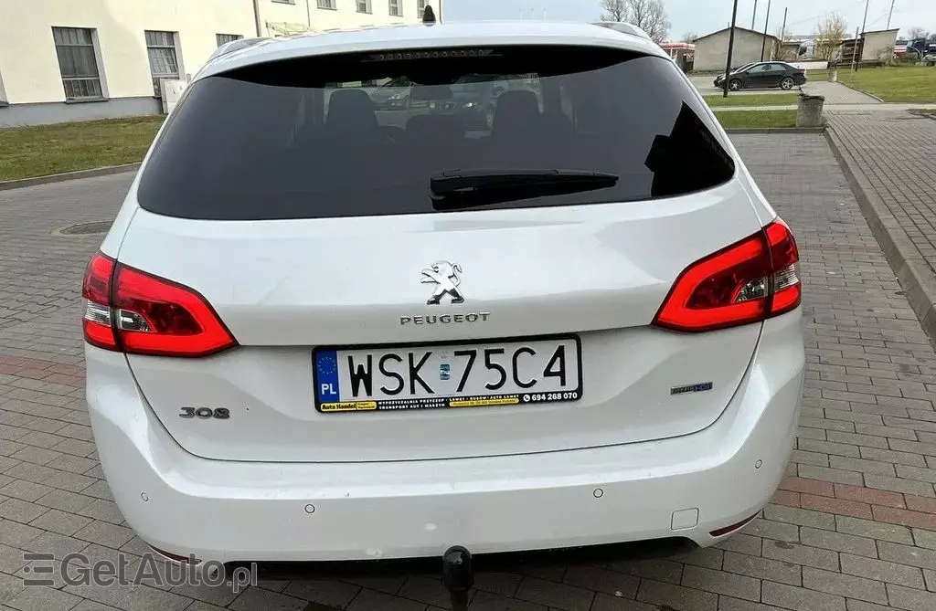 PEUGEOT 308 