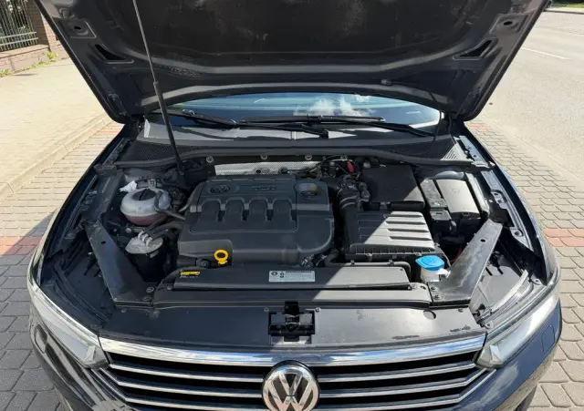 VOLKSWAGEN Passat 2.0 TDI BMT Trendline
