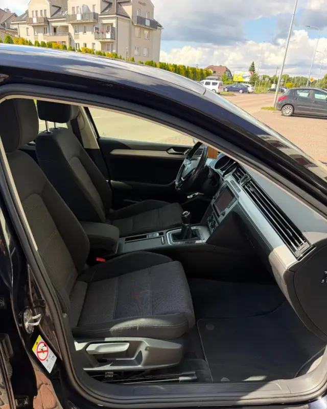 VOLKSWAGEN Passat 2.0 TDI BMT Trendline