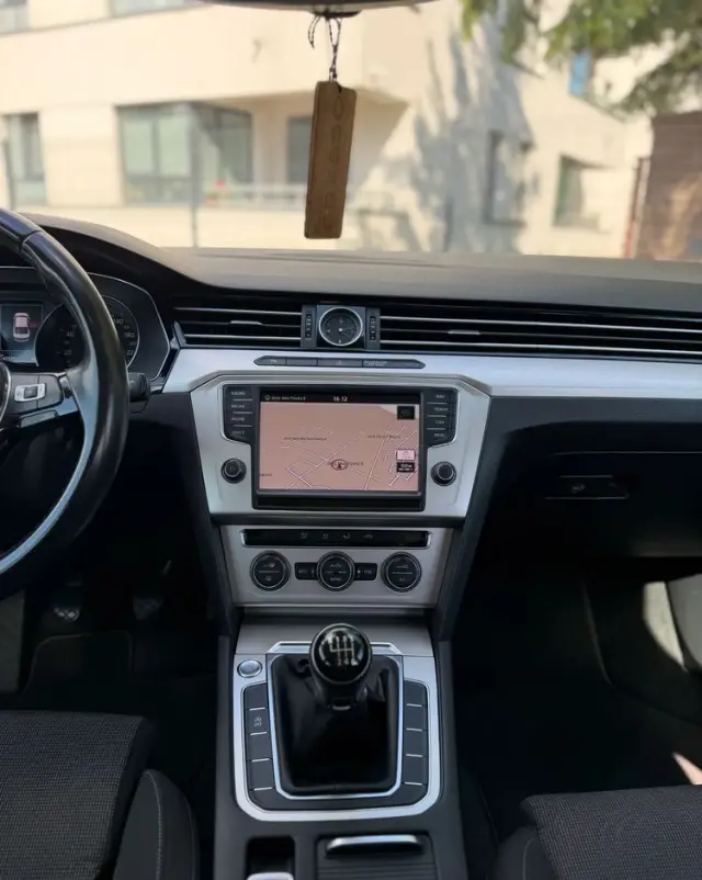VOLKSWAGEN Passat 2.0 TDI BMT Trendline
