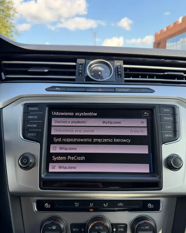 VOLKSWAGEN Passat 2.0 TDI BMT Trendline