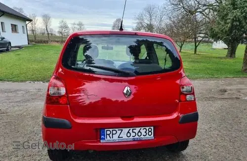 RENAULT Twingo 