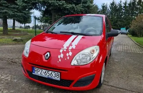 RENAULT Twingo 