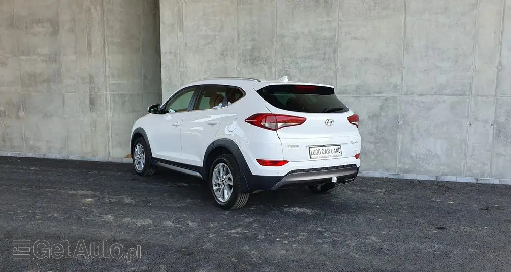 HYUNDAI Tucson 2.0 CRDi 4WD Trend