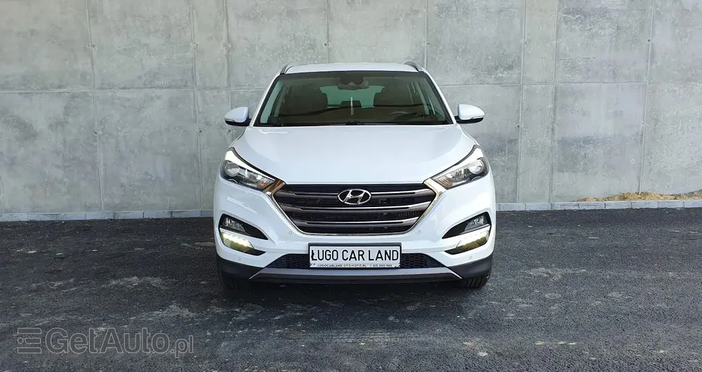 HYUNDAI Tucson 2.0 CRDi 4WD Trend