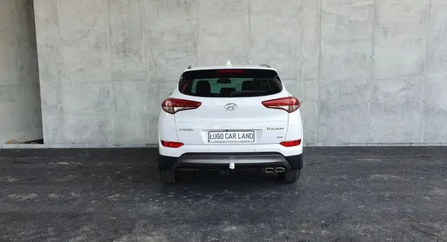 HYUNDAI Tucson 2.0 CRDi 4WD Trend