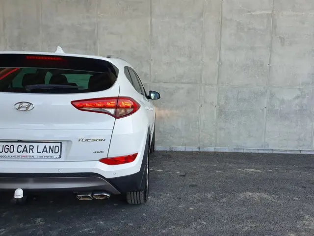 HYUNDAI Tucson 2.0 CRDi 4WD Trend