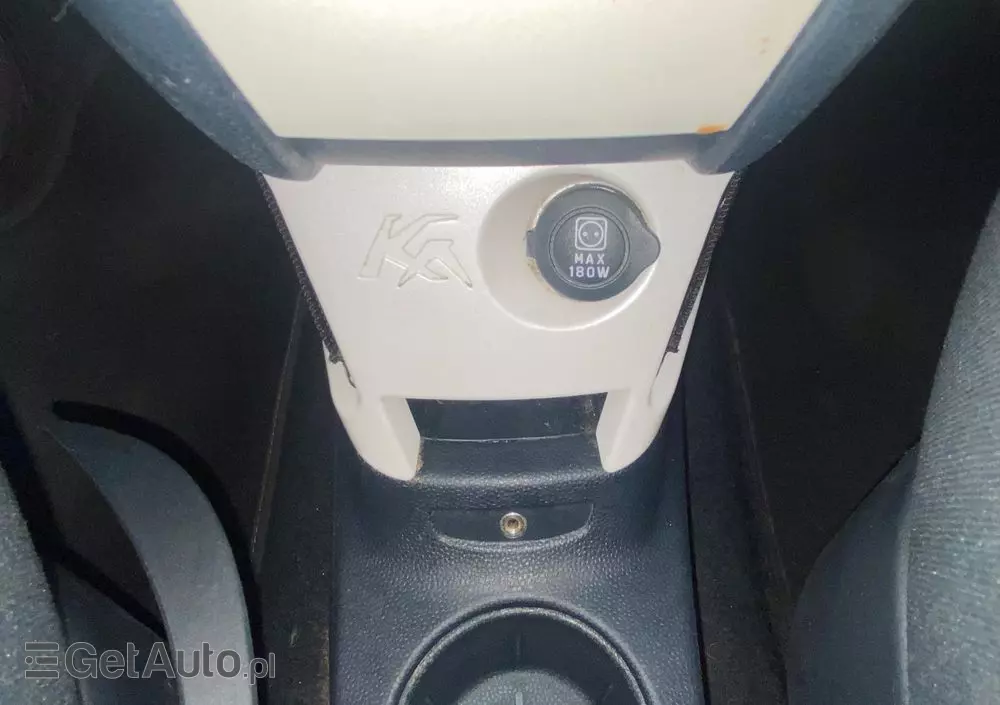 FORD KA 1.2 Titanium (air2)