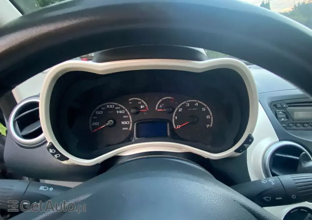 FORD KA 1.2 Titanium (air2)