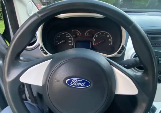 FORD KA 1.2 Titanium (air2)
