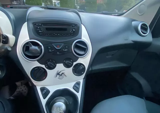 FORD KA 1.2 Titanium (air2)