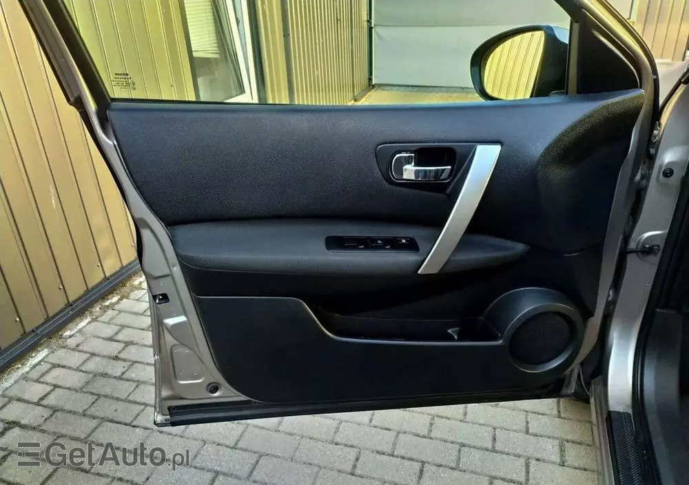 NISSAN Qashqai 1.6 Acenta