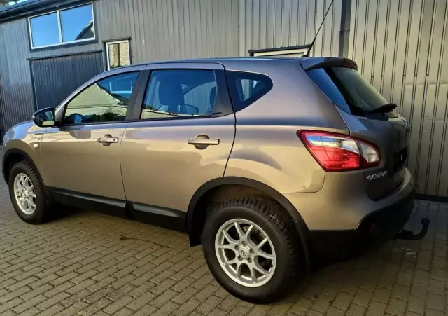NISSAN Qashqai 1.6 Acenta