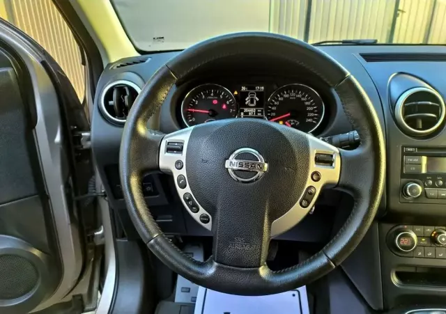NISSAN Qashqai 1.6 Acenta