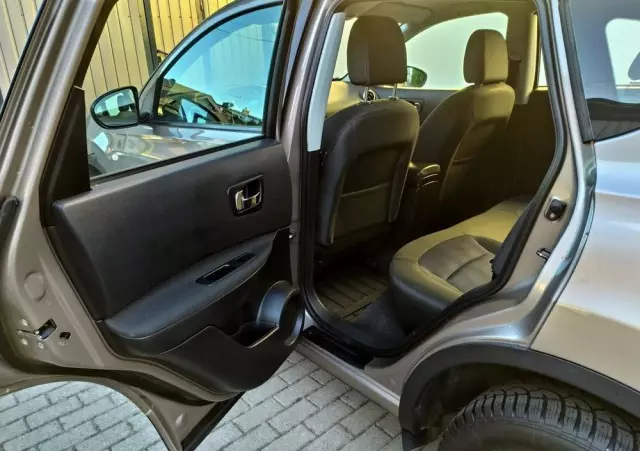 NISSAN Qashqai 1.6 Acenta