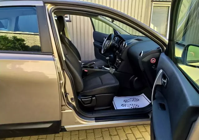 NISSAN Qashqai 1.6 Acenta