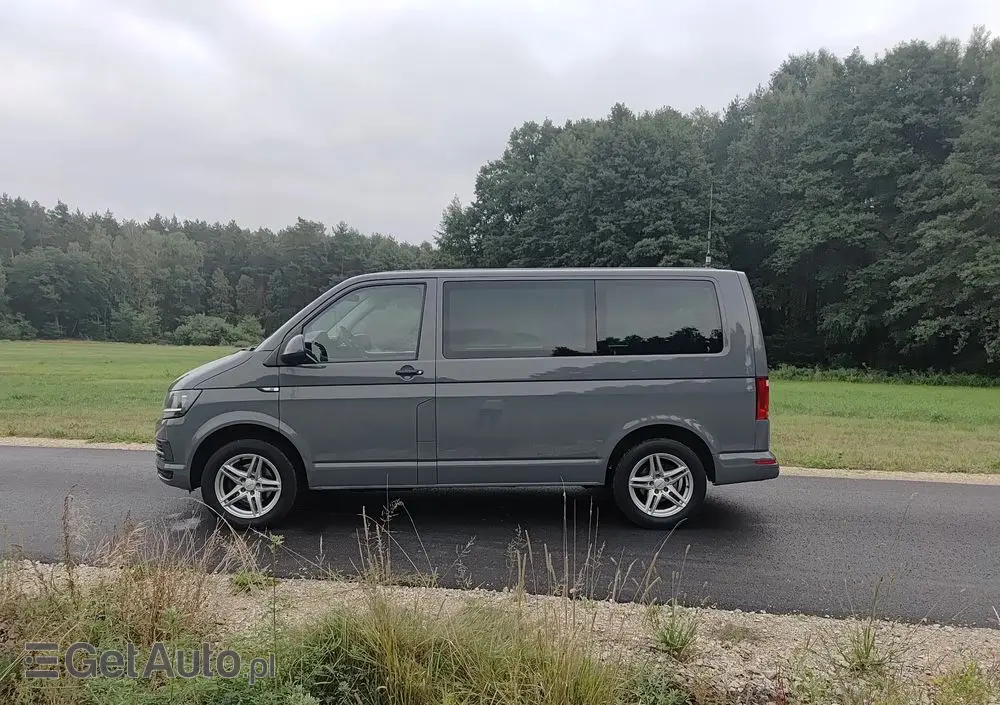 VOLKSWAGEN Caravelle 