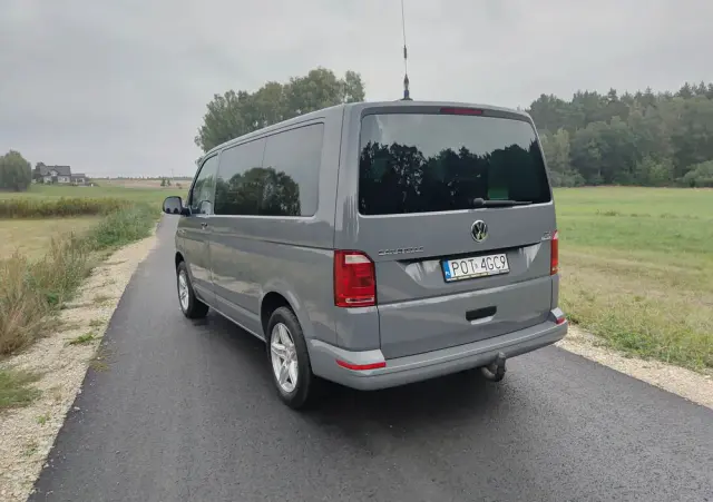 VOLKSWAGEN Caravelle 