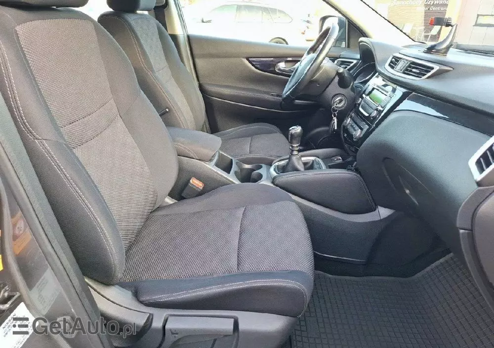 NISSAN Qashqai 1.6 DIG-T Acenta