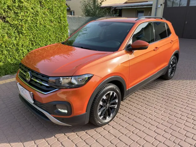 VOLKSWAGEN T-Cross Life