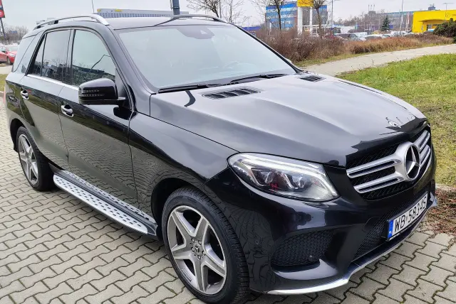 MERCEDES-BENZ GLE 4Matic (9)