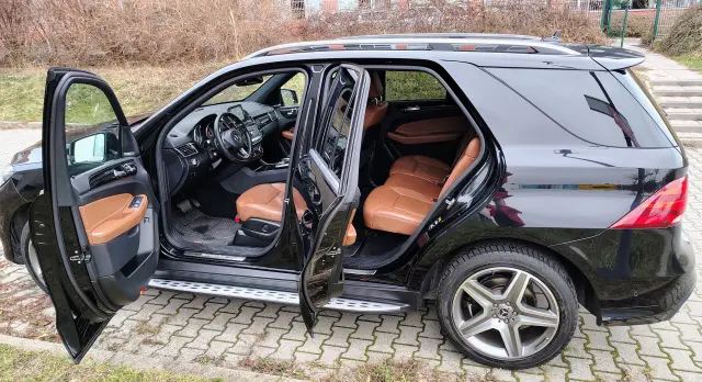 MERCEDES-BENZ GLE 4Matic (9)