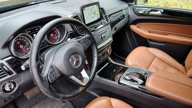 MERCEDES-BENZ GLE 4Matic (9)