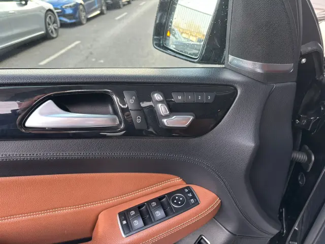 MERCEDES-BENZ GLE 4Matic (9)