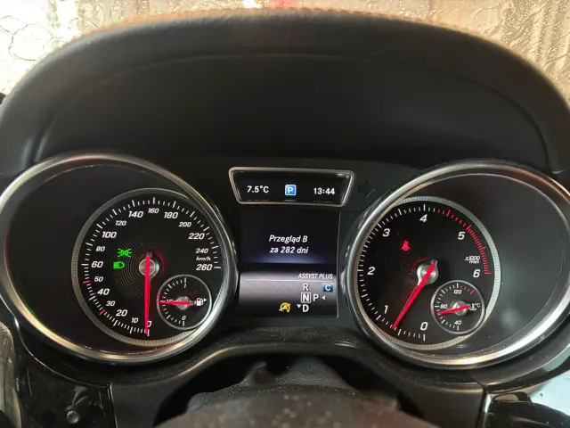 MERCEDES-BENZ GLE 4Matic (9)