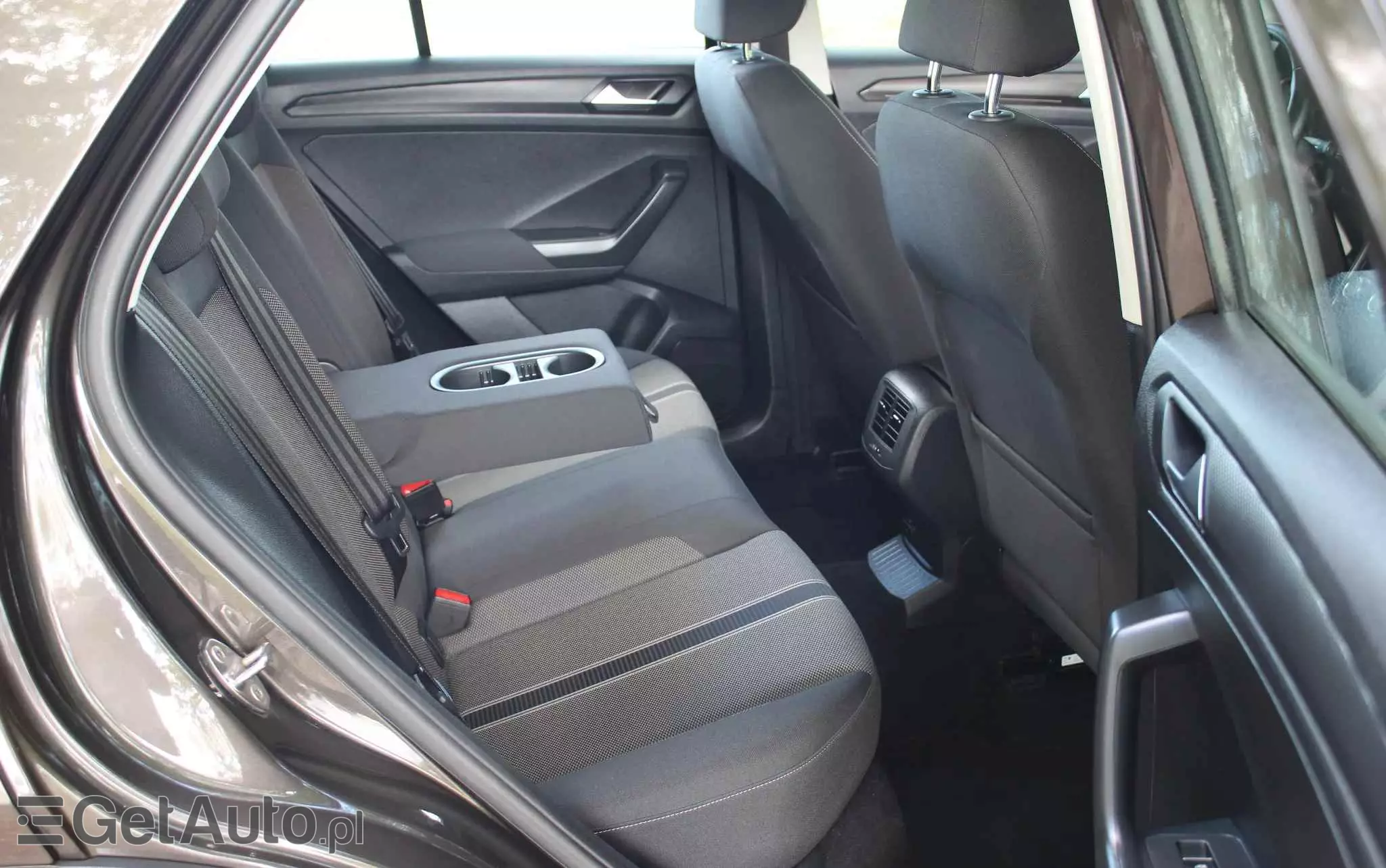 VOLKSWAGEN T-Roc 1.6 TDI SCR UNITED