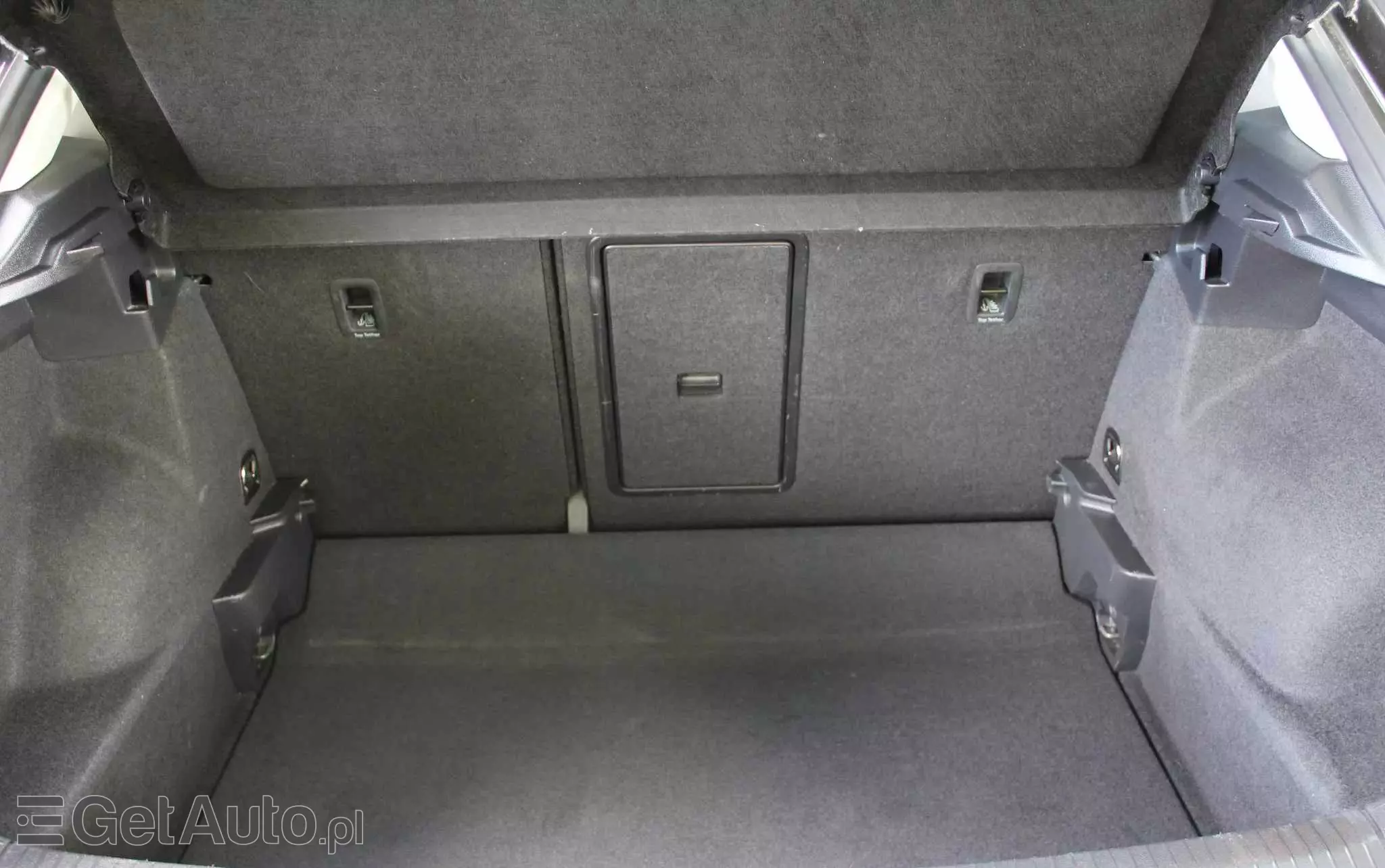 VOLKSWAGEN T-Roc 1.6 TDI SCR UNITED