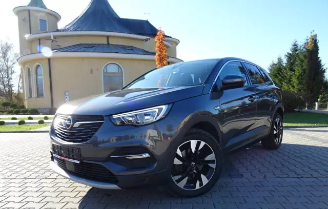 OPEL Grandland X 