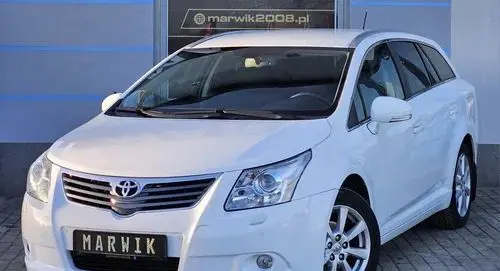 TOYOTA Avensis 