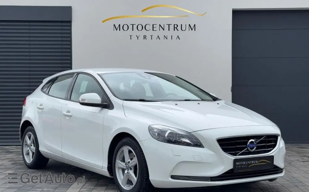 VOLVO V40 T2 You