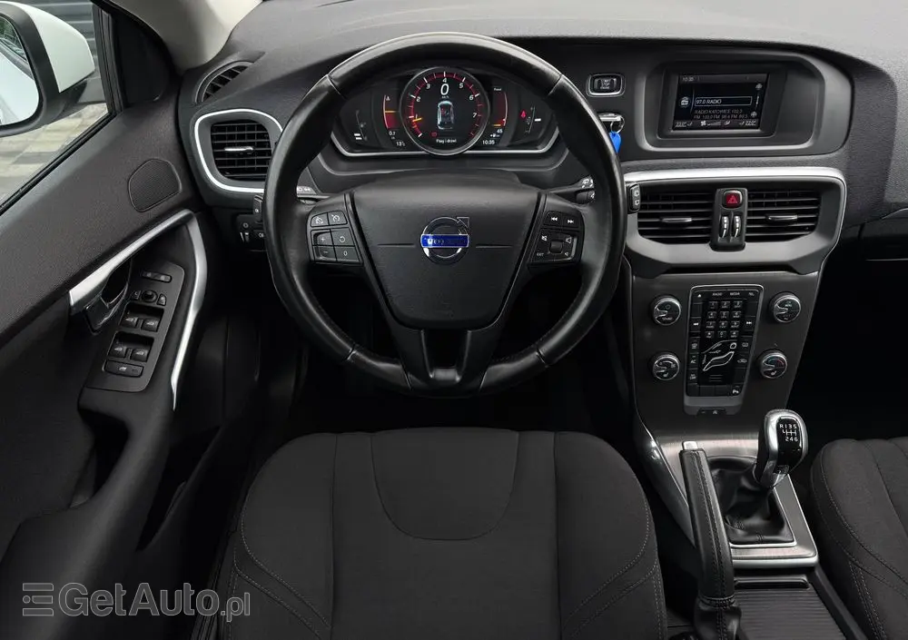VOLVO V40 T2 You