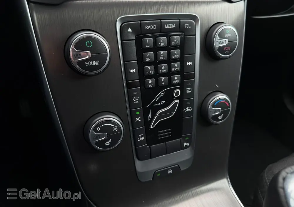 VOLVO V40 T2 You