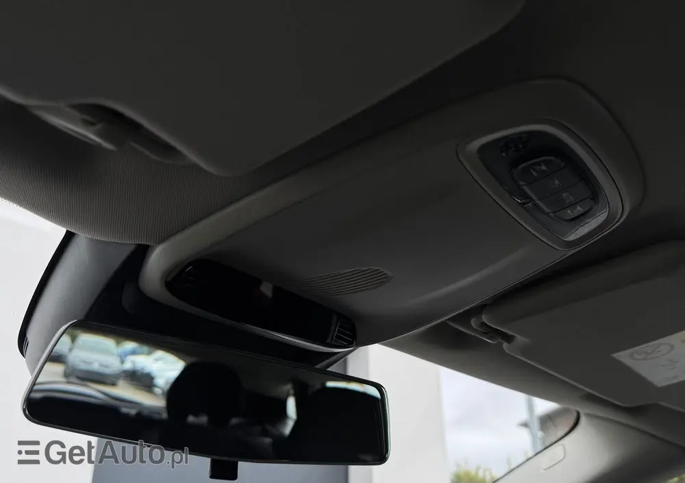 VOLVO V40 T2 You