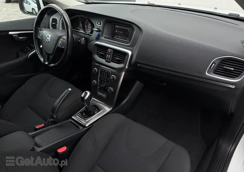 VOLVO V40 T2 You