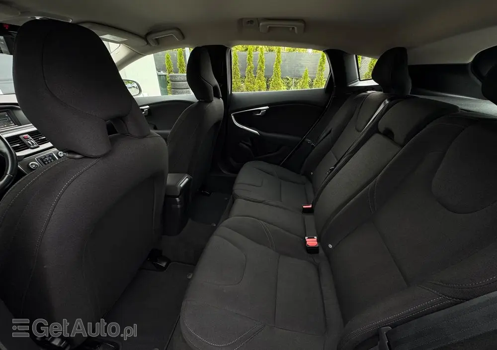VOLVO V40 T2 You