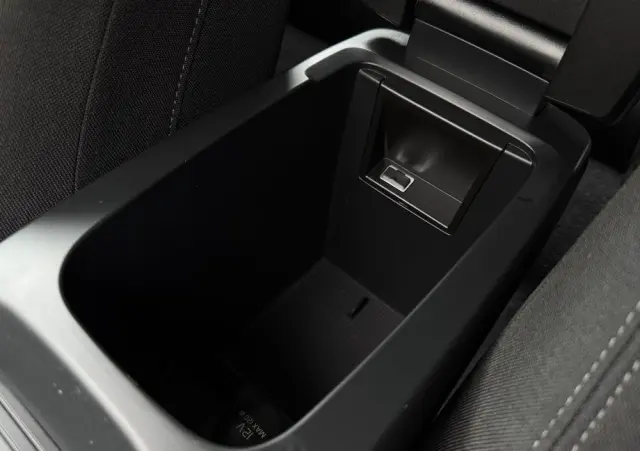 VOLVO V40 T2 You
