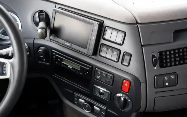 DAF DAF XF 480 / LOW DECK / MEGA / 2021 / SSC / PO KONTRAKCIE SERWISOWYM / 