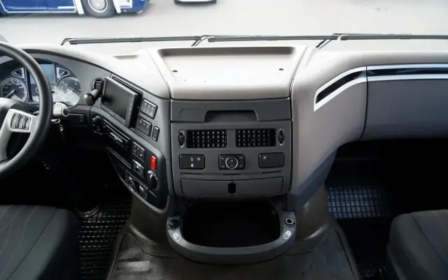 DAF DAF XF 480 / LOW DECK / MEGA / 2021 / SSC / PO KONTRAKCIE SERWISOWYM / 