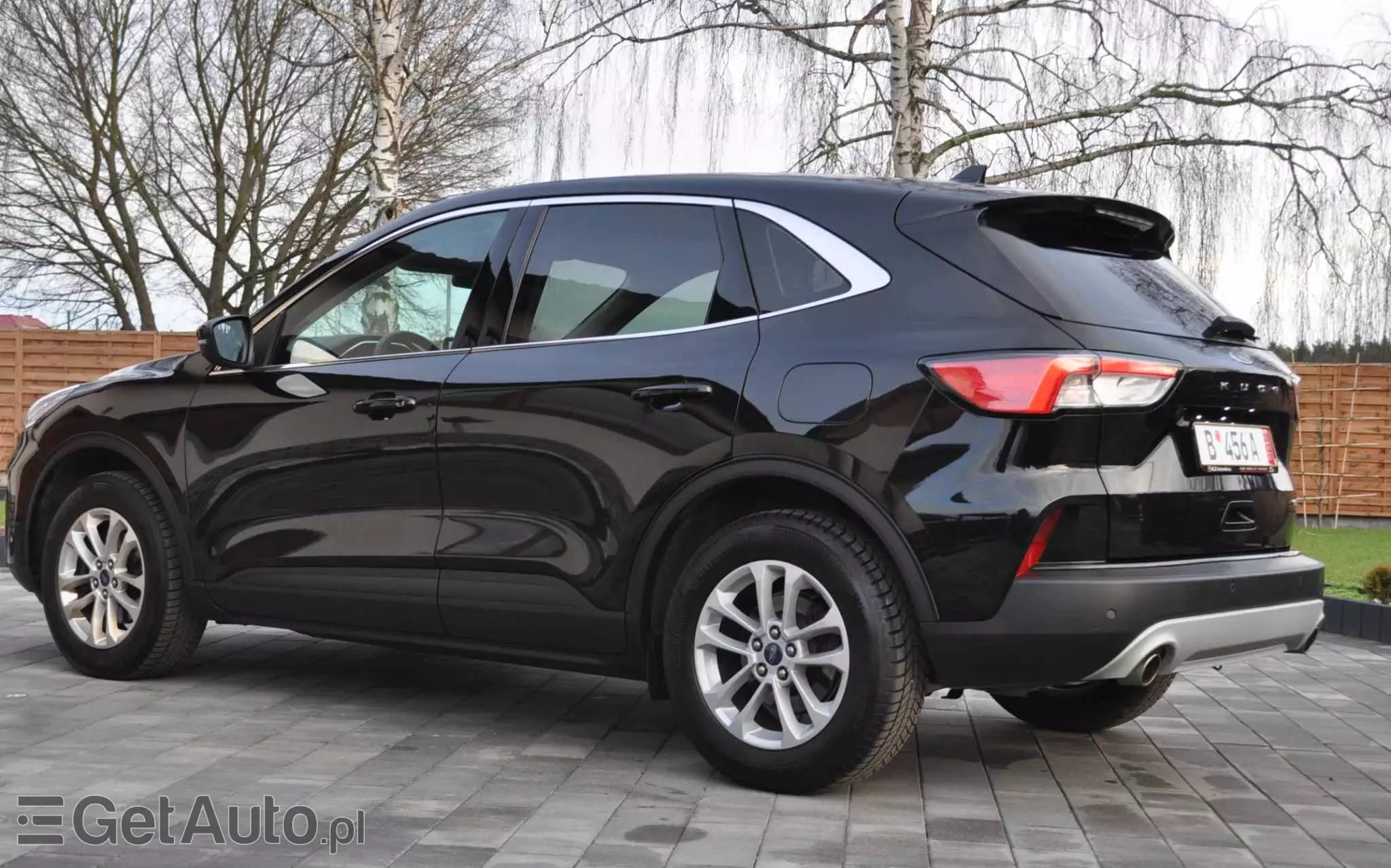 FORD Kuga 2.0 TDCi 4x2 Titanium