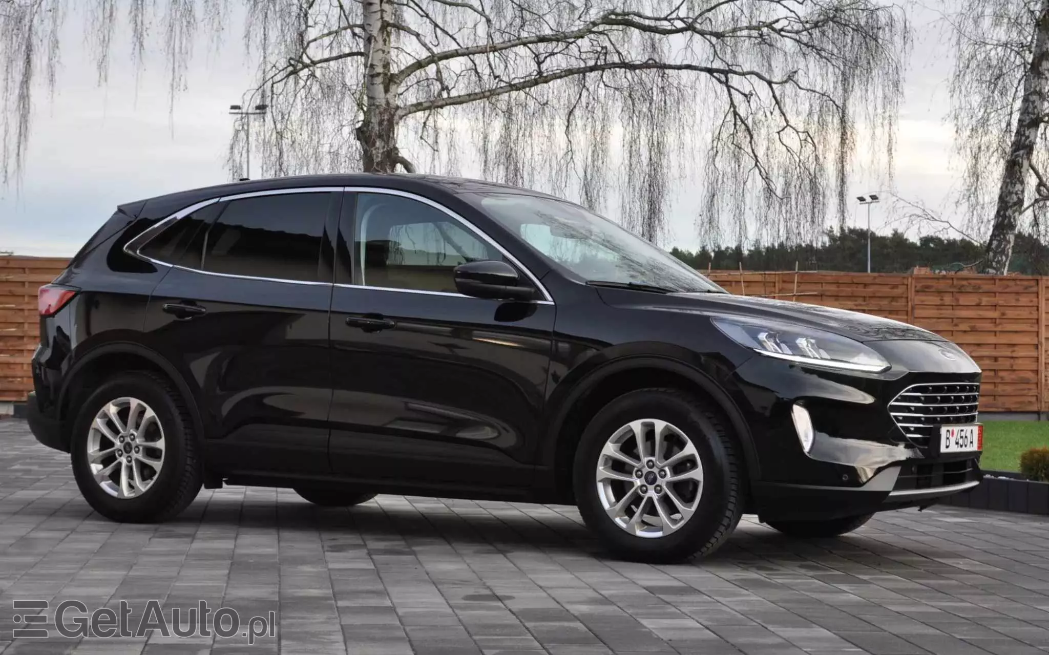 FORD Kuga 2.0 TDCi 4x2 Titanium