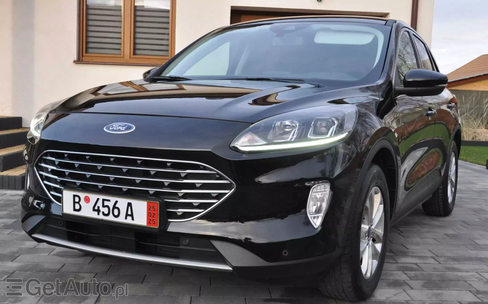 FORD Kuga 2.0 TDCi 4x2 Titanium