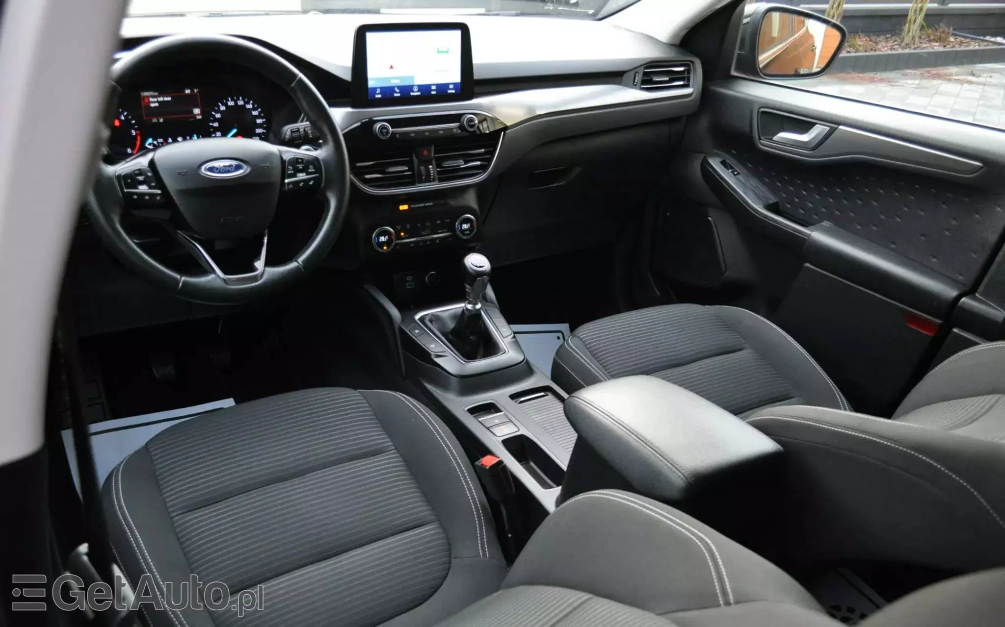 FORD Kuga 2.0 TDCi 4x2 Titanium