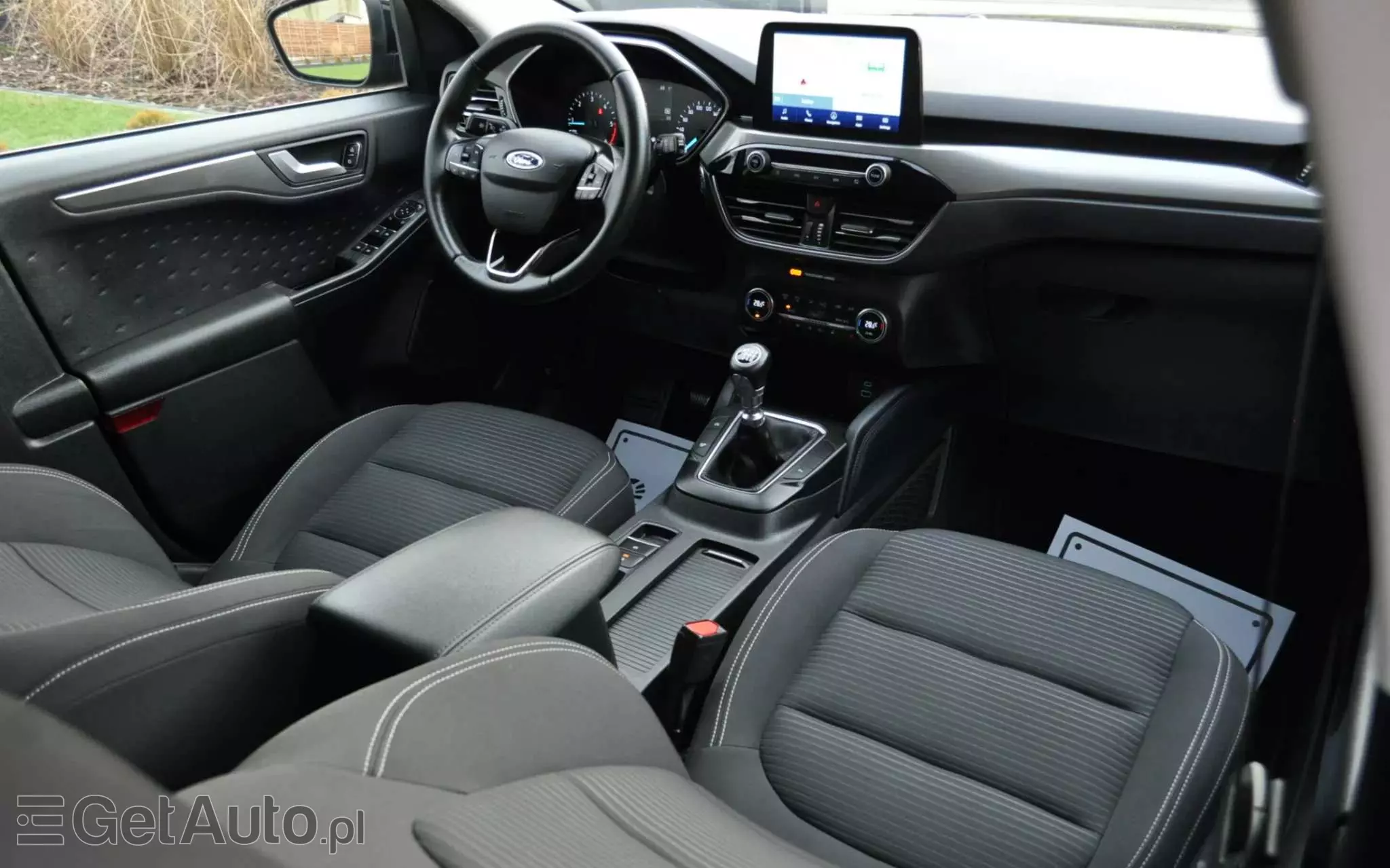 FORD Kuga 2.0 TDCi 4x2 Titanium