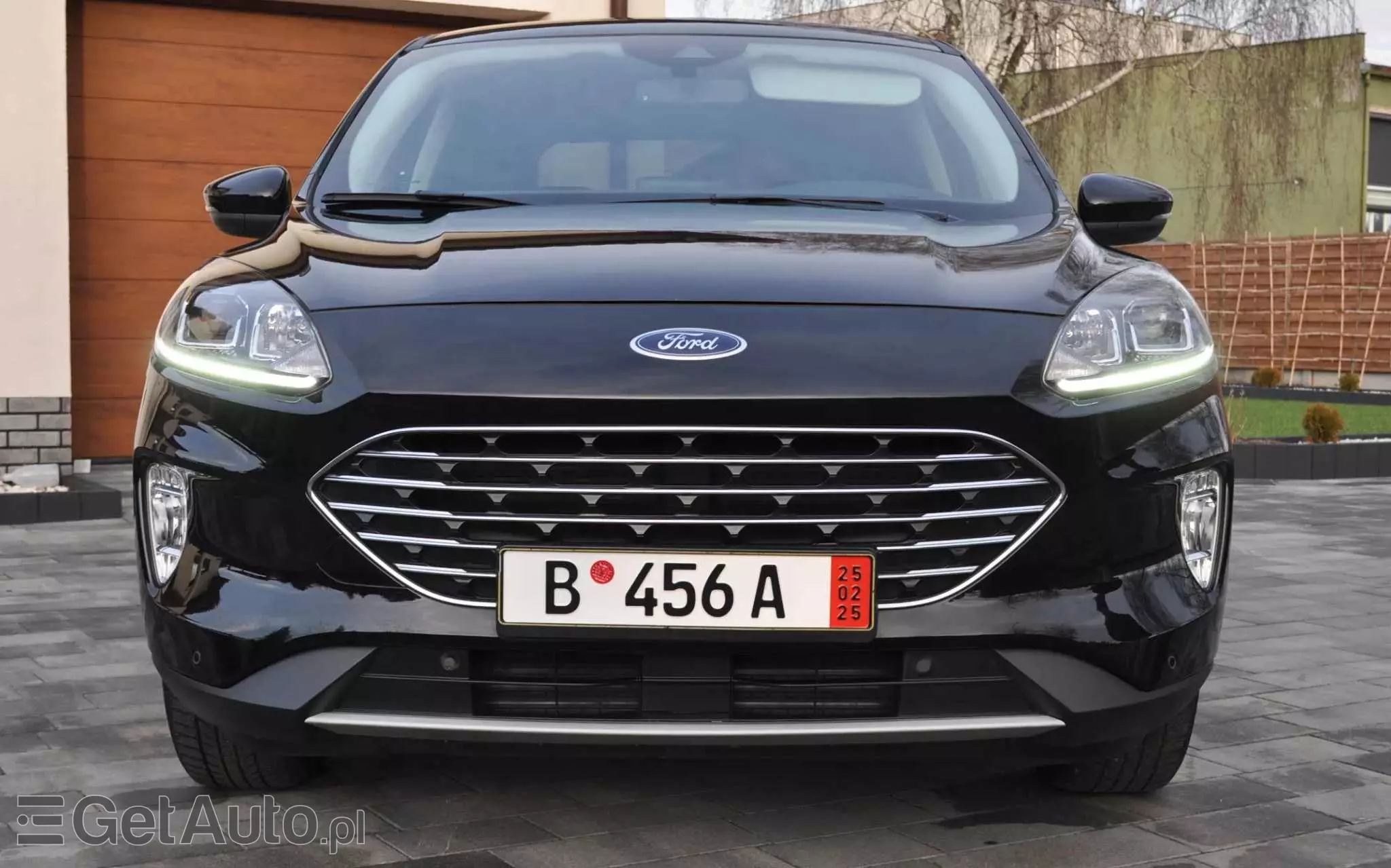 FORD Kuga 2.0 TDCi 4x2 Titanium