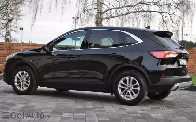 FORD Kuga 2.0 TDCi 4x2 Titanium