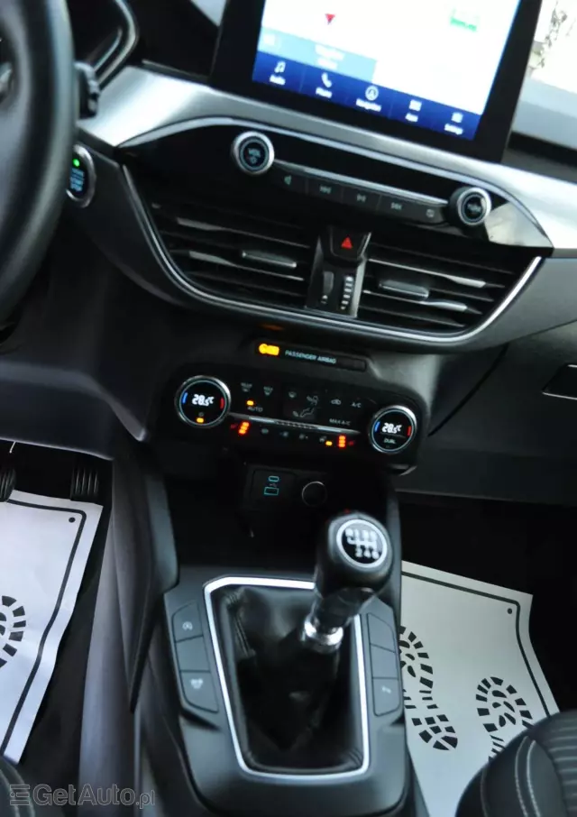 FORD Kuga 2.0 TDCi 4x2 Titanium